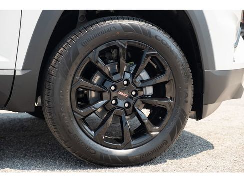 New 2027 GMC Terrain Elevation w/ Elevation Premium Package FWD image 10
