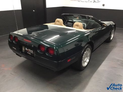 Used 1995 Chevrolet Corvette Convertible image 11