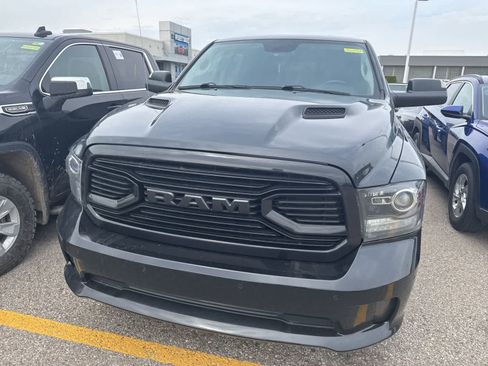 Used 2018 RAM 1500 Sport image 4