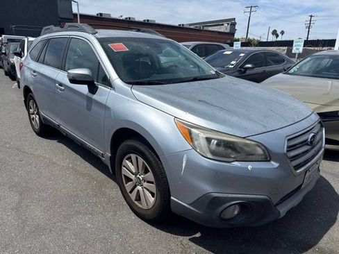 Used 2015 Subaru Outback 2.5i Premium AWD/4WD image 1