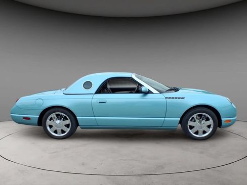 Used 2002 Ford Thunderbird RWD image 7