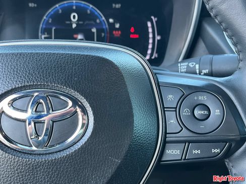 Certified 2025 Toyota Corolla XSE FWD image 23