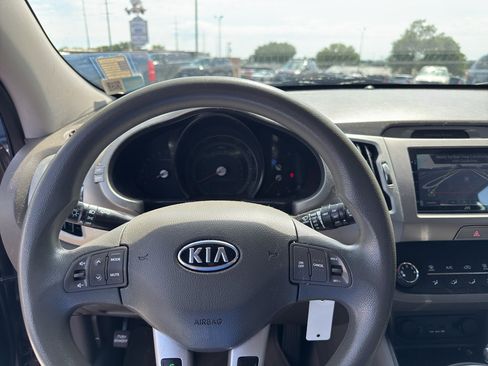Used 2012 Kia Sportage LX FWD image 10