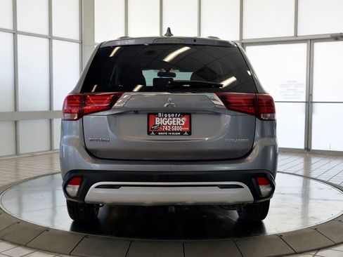 Used 2019 Mitsubishi Outlander ES FWD image 7