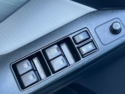 Used 2015 Subaru Forester 2.5i Touring w/ Eyesight & Navigation System AWD/4WD image 13