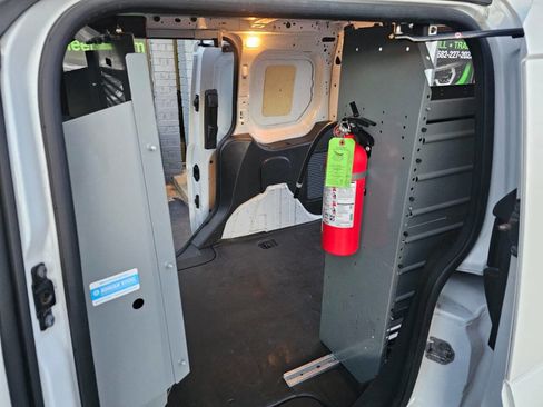 Used 2015 Ford Transit Connect XL image 34