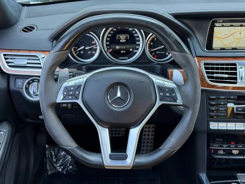 Used 2015 Mercedes-Benz E 63 AMG S-Model w/ Driver Assistance Package image 17