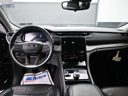 Used 2022 Jeep Grand Cherokee L Limited image 26