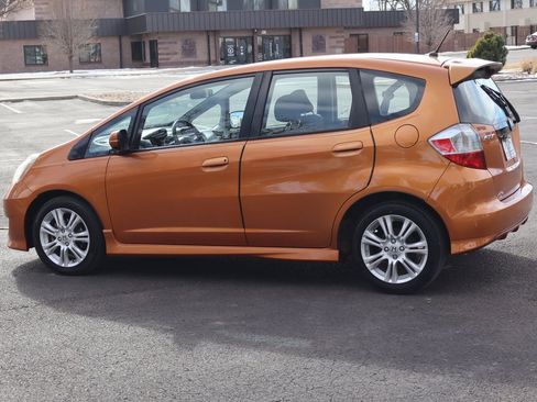 Used 2010 Honda Fit Sport image 8
