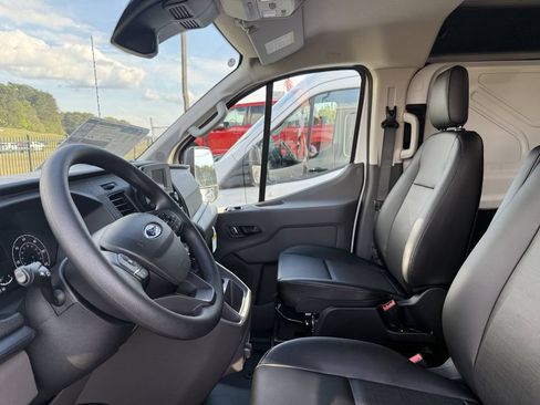 New 2025 Ford Transit 350 148 Low Roof AWD image 9