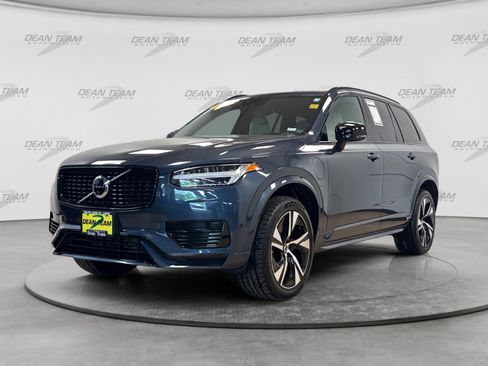 Used 2022 Volvo XC90 T8 R-Design AWD/4WD image 3