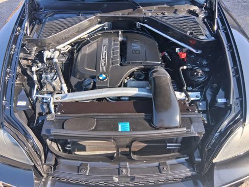 Used 2011 BMW X5 xDrive35i AWD/4WD image 22