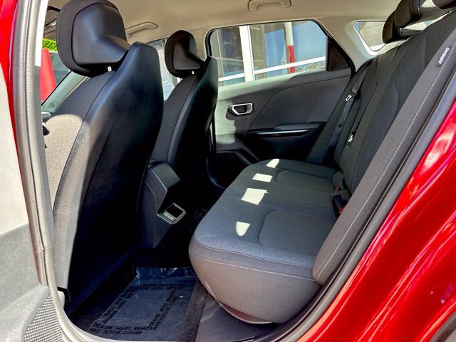 Used 2025 Kia K4 FWD image 21