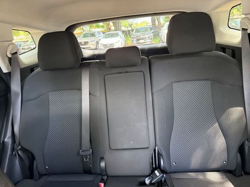Used 2025 Kia Sportage LX FWD image 35