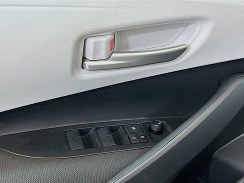 New 2026 Toyota Corolla SE FWD image 15