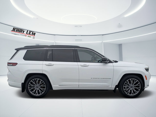 Certified 2025 Jeep Grand Cherokee L Summit AWD/4WD image 2