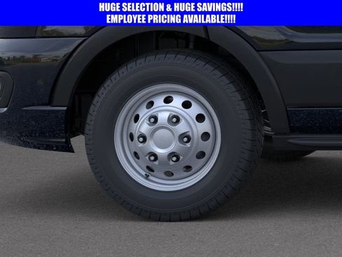 New 2026 Ford Transit 250 148 Medium Roof Extended AWD image 19