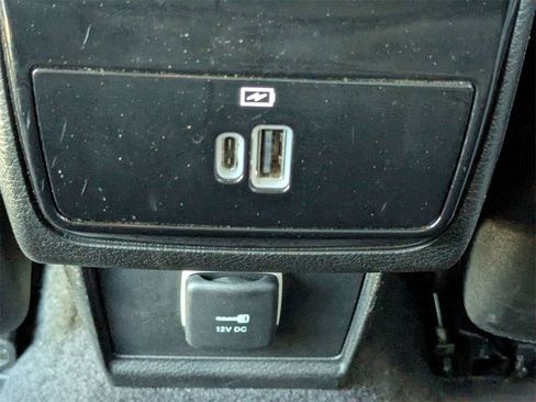 Used 2025 Jeep Compass Trailhawk w/ Trailhawk Elite Group image 15