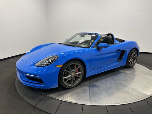 Certified 2025 Porsche 718 Boxster S RWD image 15