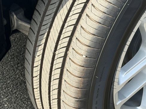 Used 2026 Ford Explorer Active RWD image 20