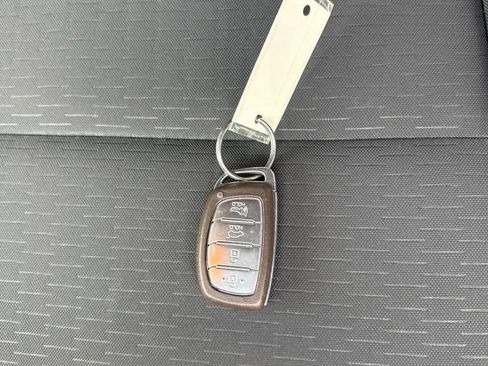 Used 2020 Hyundai Tucson Value AWD/4WD image 59