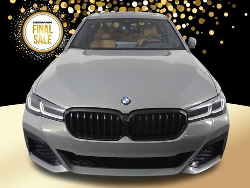 Used 2022 BMW 530i xDrive w/ M Sport Package image 3