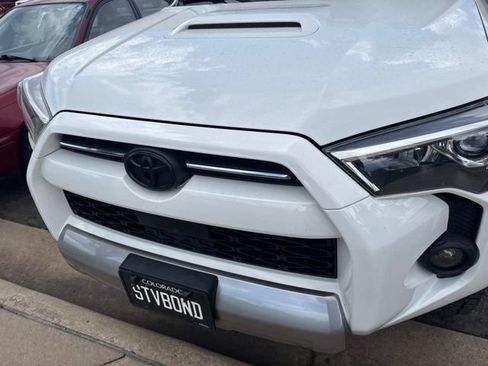 Used 2021 Toyota 4Runner TRD Off-Road Premium w/ Moonroof Package AWD/4WD image 2