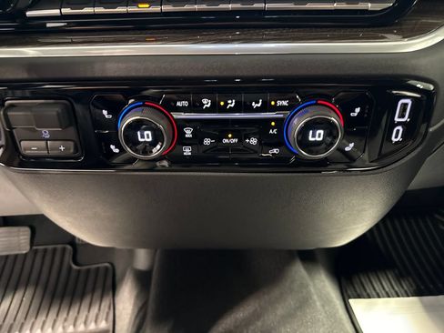 New 2026 Chevrolet Silverado 1500 LT AWD/4WD image 17