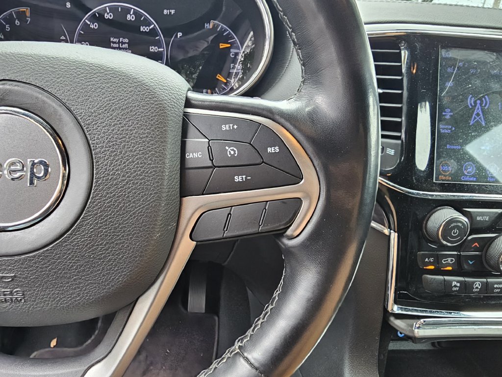 Used 2020 Jeep Grand Cherokee Overland AWD/4WD image 27