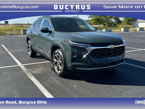 New 2025 Chevrolet Trax LT w/ LT Convenience Package image 1