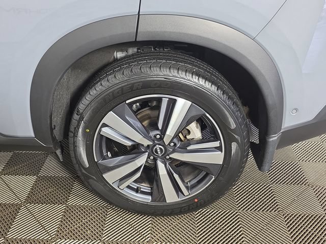 Used 2023 Nissan Rogue SL w/ SL Premium Package AWD/4WD image 18