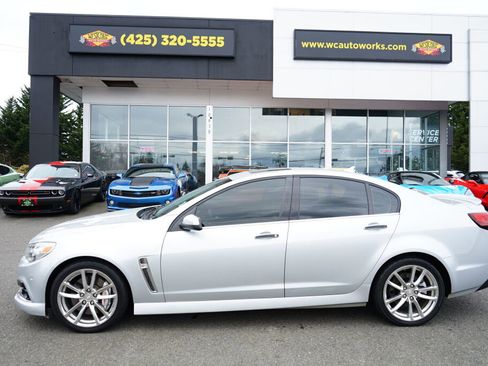 Used 2014 Chevrolet SS image 2