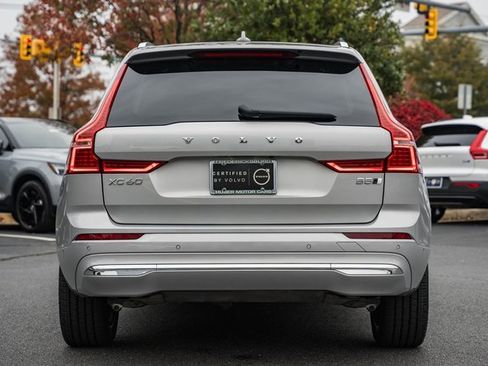 Certified 2023 Volvo XC60 B5 Ultimate w/ Climate Package image 6