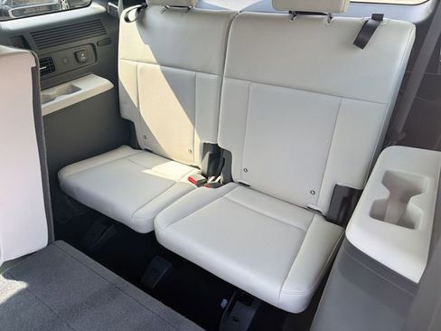 Used 2024 Hyundai Santa Fe Limited image 28