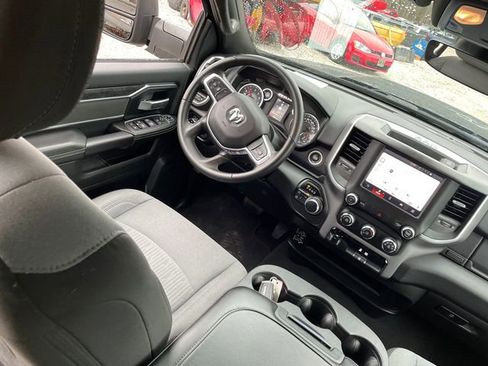 Used 2024 RAM 2500 Big Horn w/ Bed Utility Group image 23