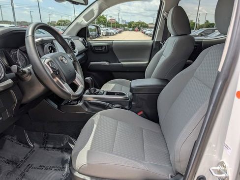 Used 2023 Toyota Tacoma SR5 RWD image 25