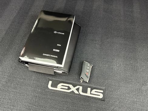 Used 2024 Lexus RX 350 FWD w/ Technology Package image 78