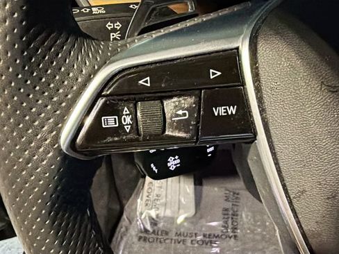 Used 2024 Audi e-tron GT Premium Plus AWD/4WD image 35