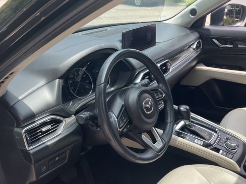 Used 2023 MAZDA CX-5 AWD 2.5 S w/ Premium Package image 11