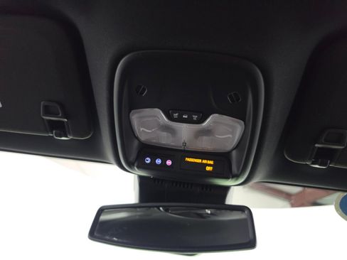 Used 2026 GMC Canyon Denali AWD/4WD image 30