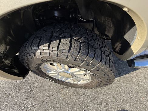 Used 2010 Ford F150 King Ranch image 39