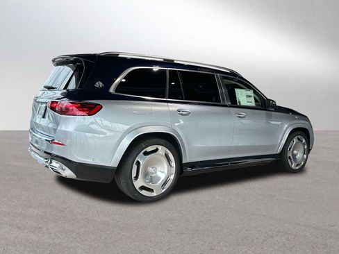 New 2025 Mercedes-Benz Maybach GLS 600 4MATIC image 3
