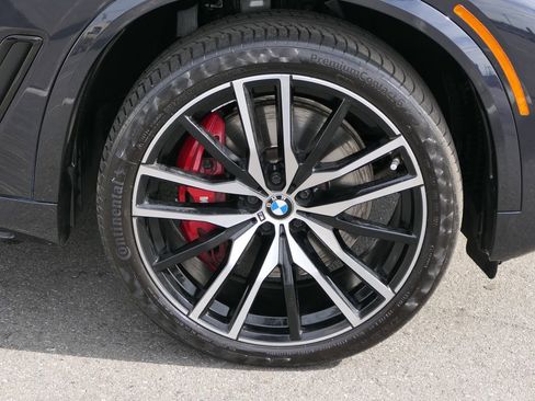 Used 2022 BMW X5 M50i w/ Executive Package image 28