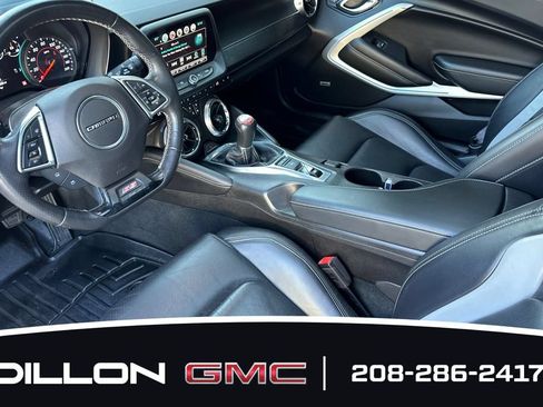 Used 2016 Chevrolet Camaro SS RWD image 10
