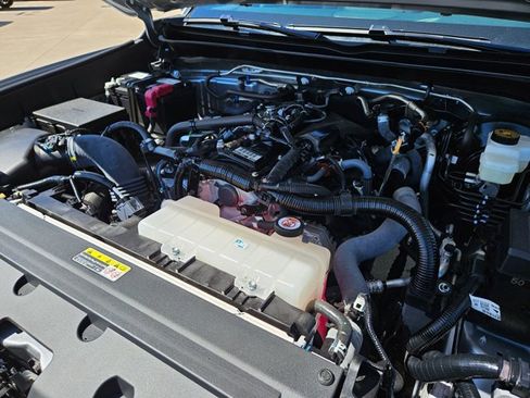 Used 2025 Toyota Tacoma SR5 image 22