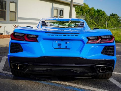 Used 2023 Chevrolet Corvette Stingray Coupe w/ 1LT RWD image 5
