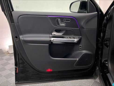 Certified 2024 Mercedes-Benz EQB 250+ image 24