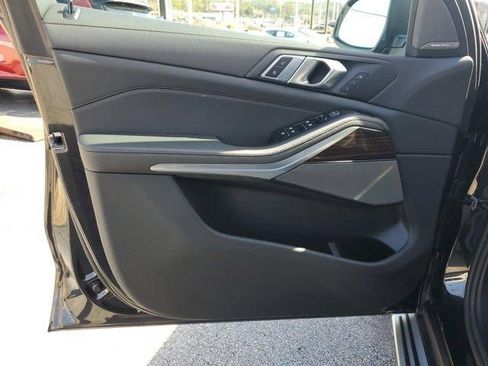 Used 2026 BMW X5 sDrive40i image 17