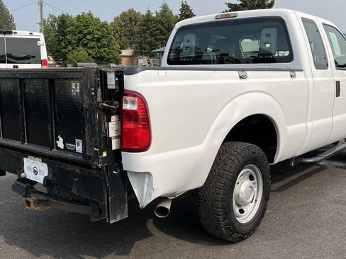 Used 2015 Ford F250 XL AWD/4WD image 5