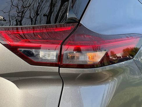 New 2026 Nissan Rogue Dark Armor image 32